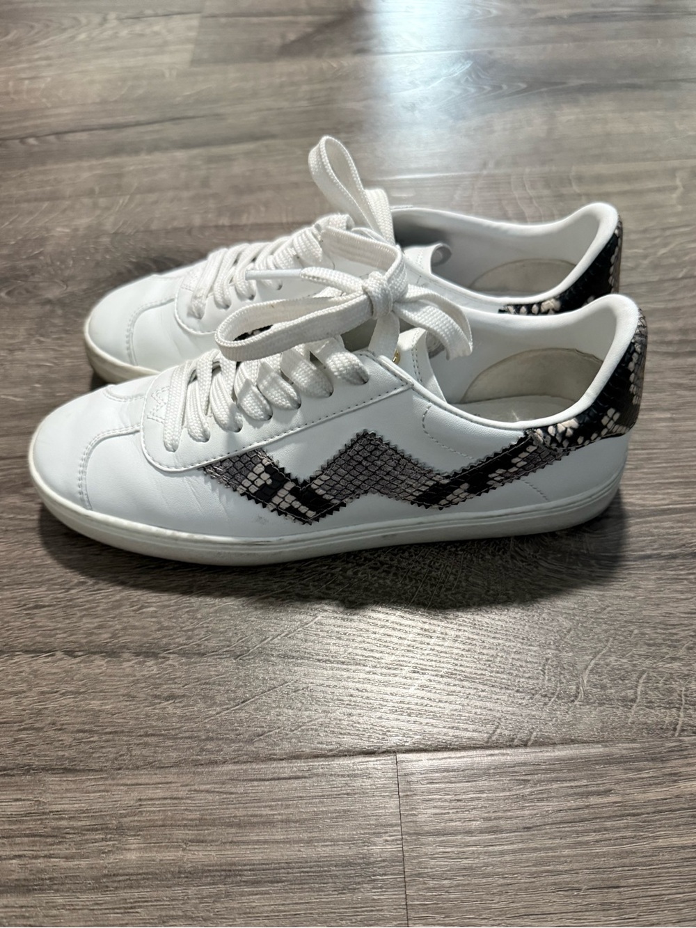 Stuart Weitzman White Women's Low-Top Sneakers with Black Snake-Print Accent